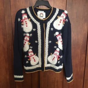 Christmas Snowman Sweater Size S⛄️⛄️⛄️⛄️⛄️⛄️⛄️⛄️⛄️⛄️⛄️⛄️⛄️